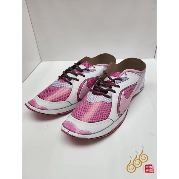 紙紮女運動鞋／往生用品／清明節／拜塔做忌百日對年拜飯皆可用