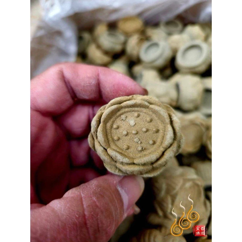 綠檀蓮花香塔／淨香塔粒／1台斤／巴拉圭綠檀香／煙貢／敬神／味道極濃